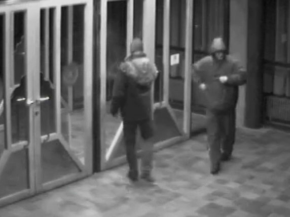 Täter Ismaning, Video, Überwachungskamera, Realschule