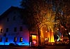  lichtaktion, lightshow, lichtspektakel, sommerfest, illumination, lichterfest, licht, beleuchtung, stimmungsvoll, leuchtstoffröhren, lichtstäbe, lichtkegel, lichtsäule, pylone, aircone, aufblasobjekte, lichtobjekte, lichtpyramiden, licht, kunst, lichtkunst, gebäudebeleuchtung, stimmungslicht, partylicht,Biergarten In Parsdorf