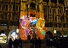 Marienplatz, pani, lichtkunst, projektion, paniprojektor, licht, kunst, rathaus, erro-design, risinger robert, urs hasler, münchen, ismaning, bildprojektion, großbilddia, dia, 4 kw, nicola altinger, anette Rosin, wasserburg,